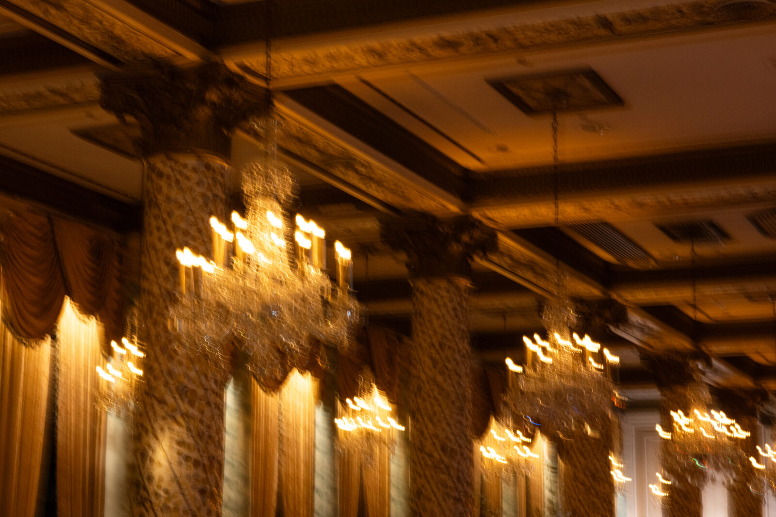 Professional Chicago wedding photographers